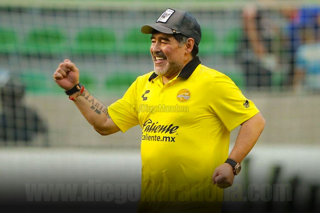 Diego Maradona, légende du football, décédé à l'âge de 60 ans