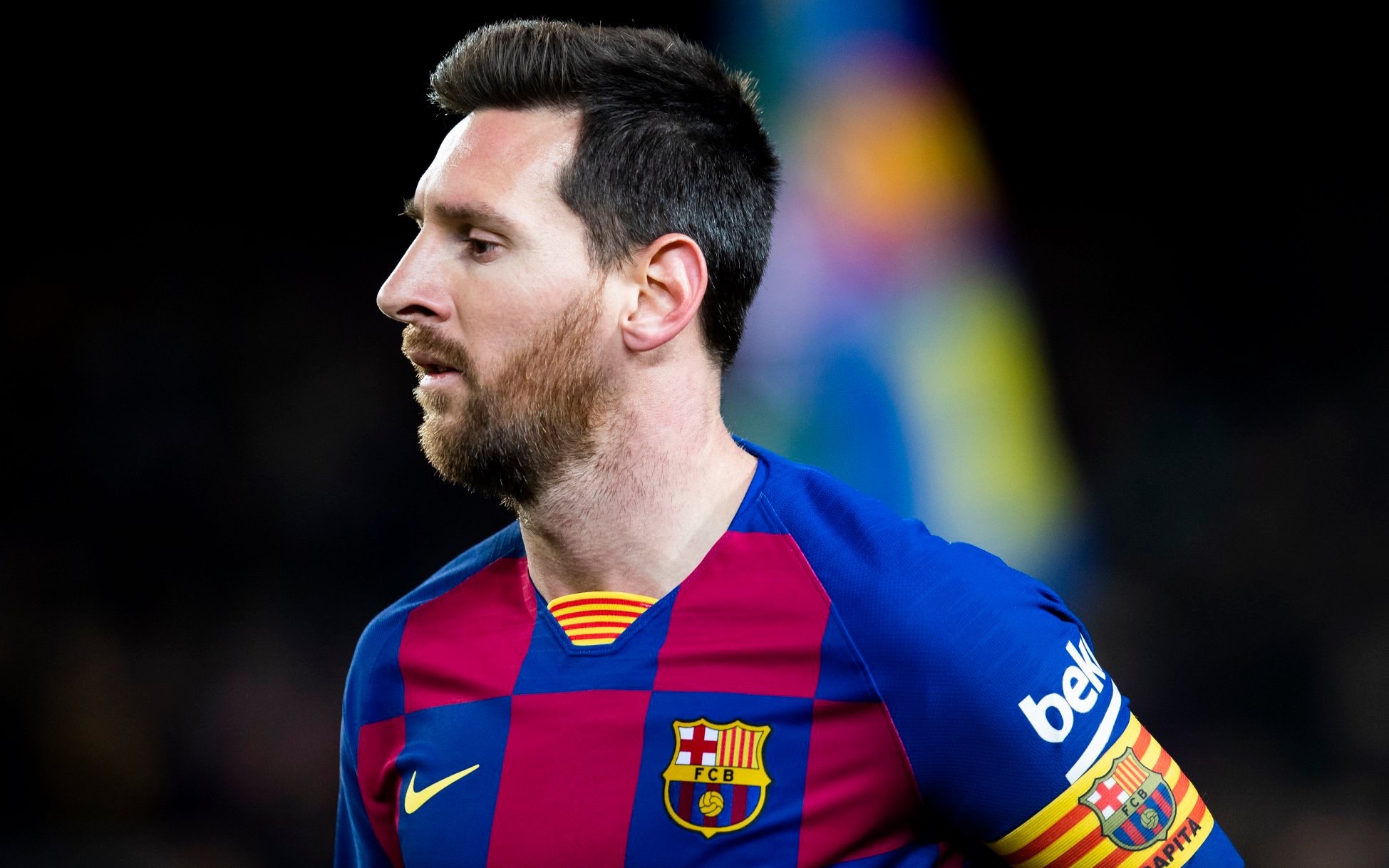 Premier match et première victoire du FC Barcelone, premier but de Lionel Messi