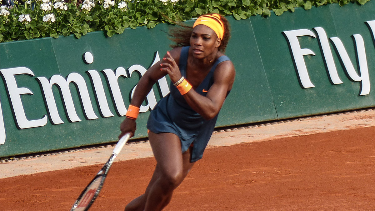 Serena Williams rate l’occasion de prendre sa revanche sur Naomi Osaka, en s’inclinant face Victoria Azarenka en demi-finale