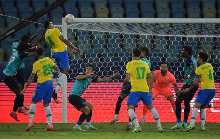 Qualifs Qatar 2022 : Le Brésil tenu en échec par l'Équateur à 10 contre 10