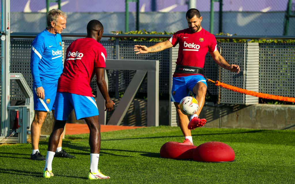 Dembélé et Agüero ont repris le terrain avec le Barça
